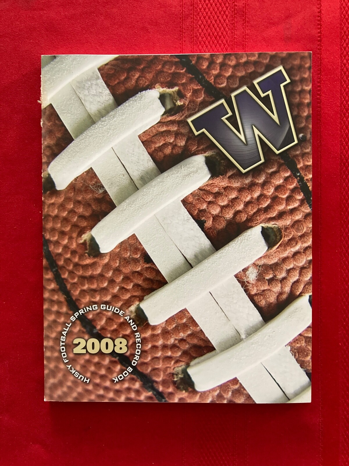 2008 NCAA Washington Huskies Football Prospectus media guide / Dailey / Locker