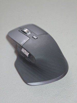  Logi MX MASTER 3S MR0077 Wireless/Wired BT Gaming Mouse Only Graphite Used