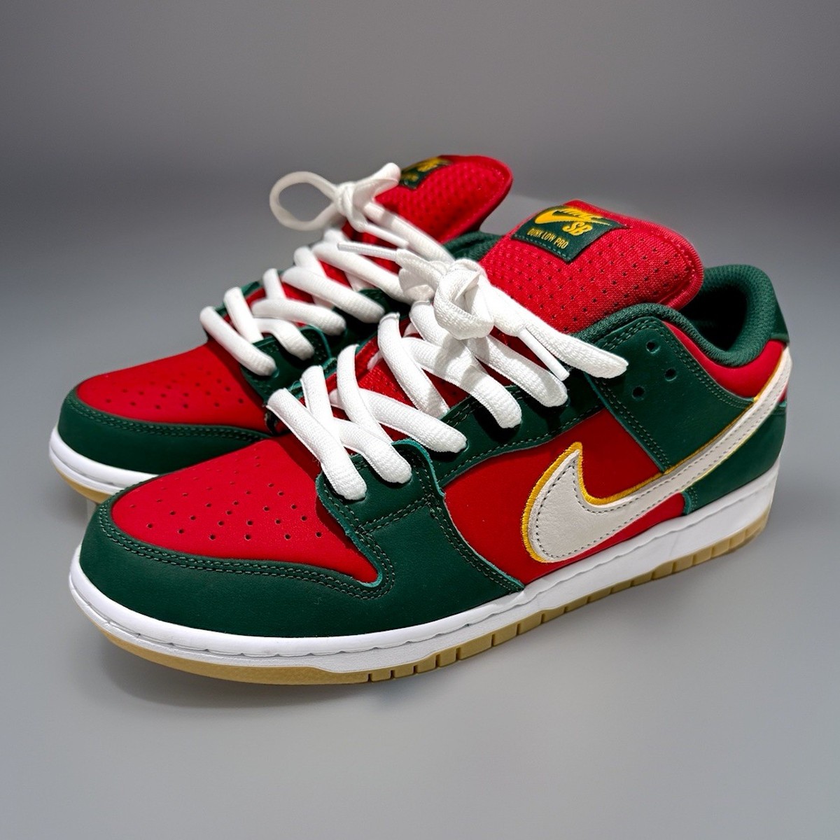 Nike SB Dunk Low PRM Seattle Supersonics Fire Red FZ1287-300