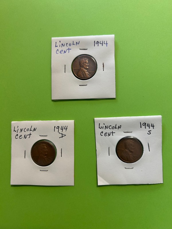 Lot #2)  1944 P-D-S 3pc Lincoln Wheat 1c Set XF-BU in separate coin flip holders