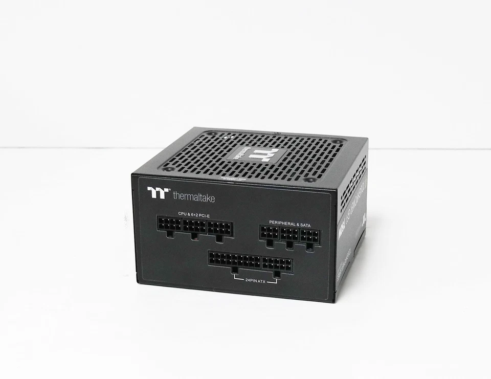 Thermaltake Toughpower GF1 750W 80 PLUS Gold PSU PS-TPD-0750FNFAGU-P - Image 2 of 4