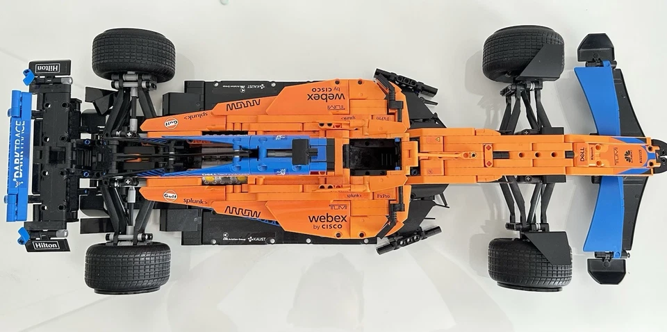 LEGO TECHNIC: Mclaren Formel 1 Rennwagen (42141) - Bild 3 von 3