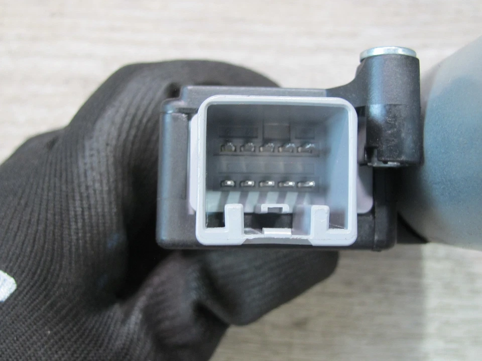 2012-2015 RANGE ROVER EVOQUE L538 SUNROOF MOTOR DRIVE UNIT - Image 4 of 4