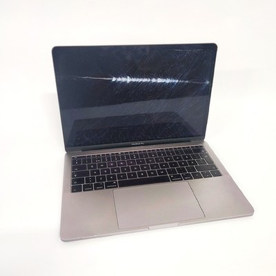 Macbook Pro A1708 (2017) Space Grey i5 8GB 256GB GRADE C scandinavian 38