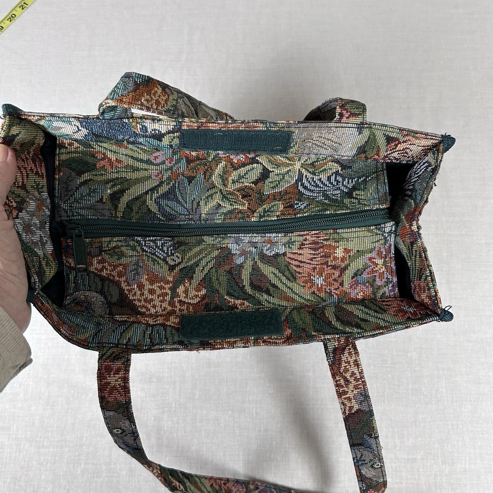 Tapestry jungle Rectangular lined tote zip closur… - image 4