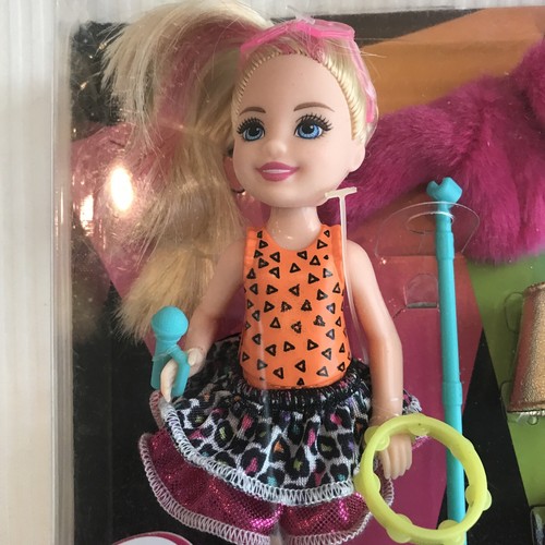 Barbie And The Rockers Chelsea Doll Musical Mic Concert Set 2017 Mattel NEW - Picture 2 of 8