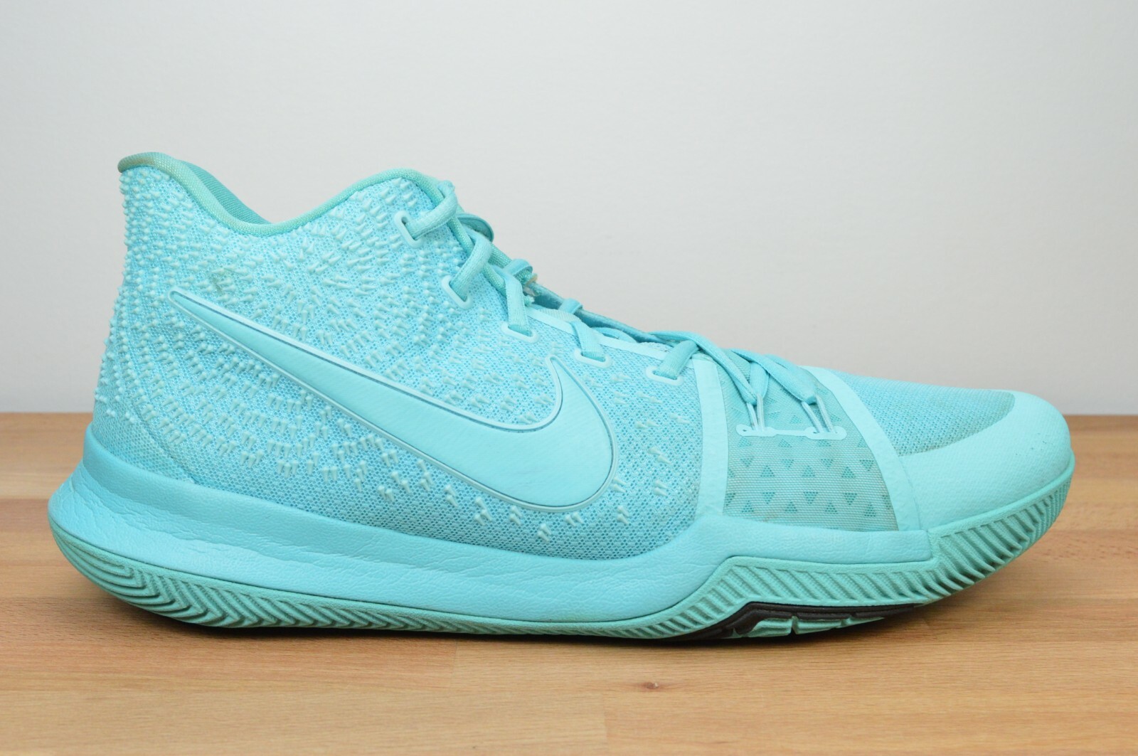 kyrie 3 aqua blue