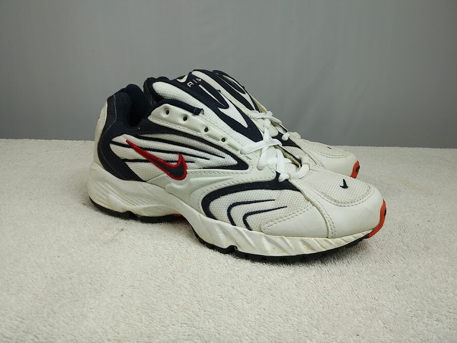 Vintage Nike Air TIAGO, size 10.5, great condition New Balance TIAGO 1010 fantomfit | Used - like new | $65.00  main image 4
