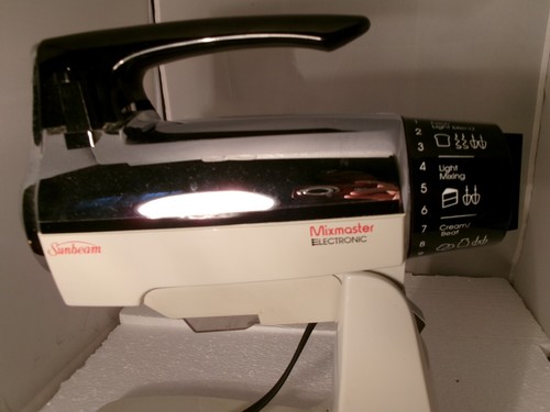 Sunbeam Mixmaster Motor Base Model 2358 (423A) – 1993 Vintage Replacement Part - Picture 2 of 11