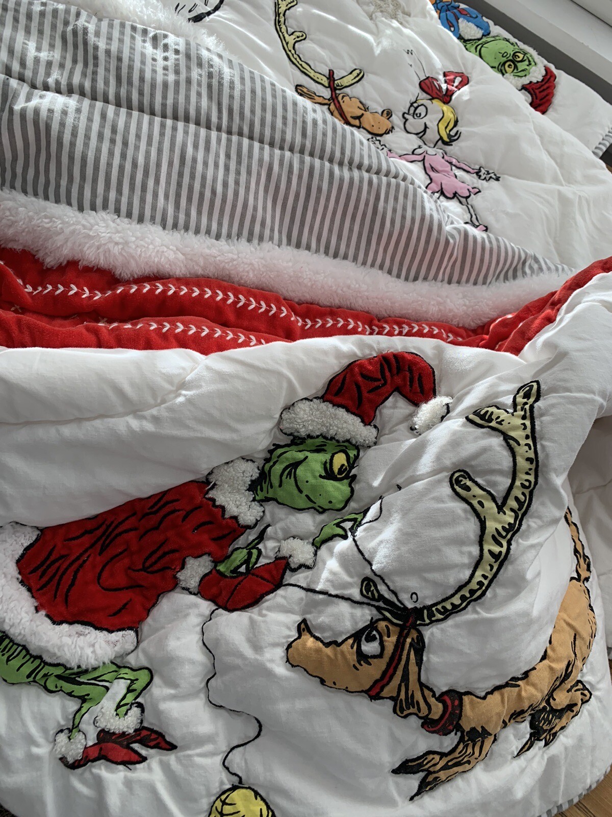 Pottery Barn kids grinch Christmas cotton twin sheets set and comforter