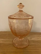 JEANETTE GLASS CO. FLORAL POINSETTIA PINK & GREEN COVERED CANDY DISH