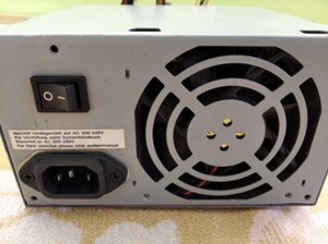 Netzteil ATX Power Supply Stromversorung für PC Computer 230V 200W mit Lüfter