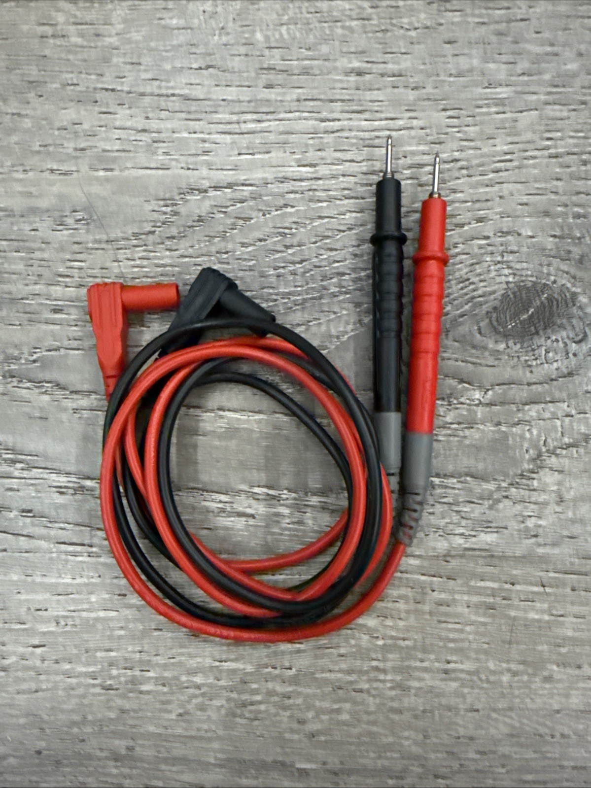 UEi Test Instruments DL469 True RMS Clamp Meter CATIII 1000V