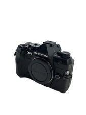 OM Digital Solutions Olympus Mirrorless Camera OM-5 mark II Body Used