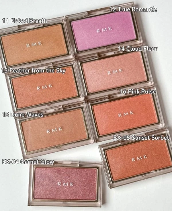 Rubor RMK Pure Complexion 01–16 (múltiples tonos) Foto 3 de 4