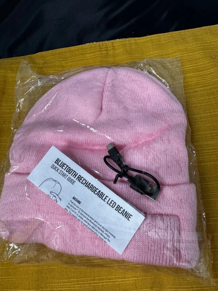 Pink Bluetooth LED Beanie Rechargeable Music Hat w/ Headlamp & Speaker NEW - Image 2 of 2