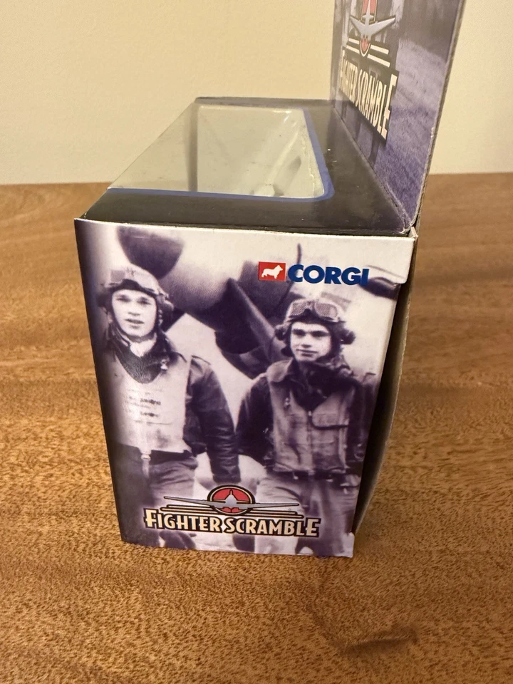 Corgi Showcase P-38 Lightning "Gentle Annie" Fighter Scramble diecast 2002 New - Image 3 of 4