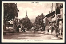 Old postcard Gap, Cours Ladoucette, street view 