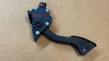 2010 - 2015 Toyota Prius Gas Pedal Accelerator Pedal OEM
