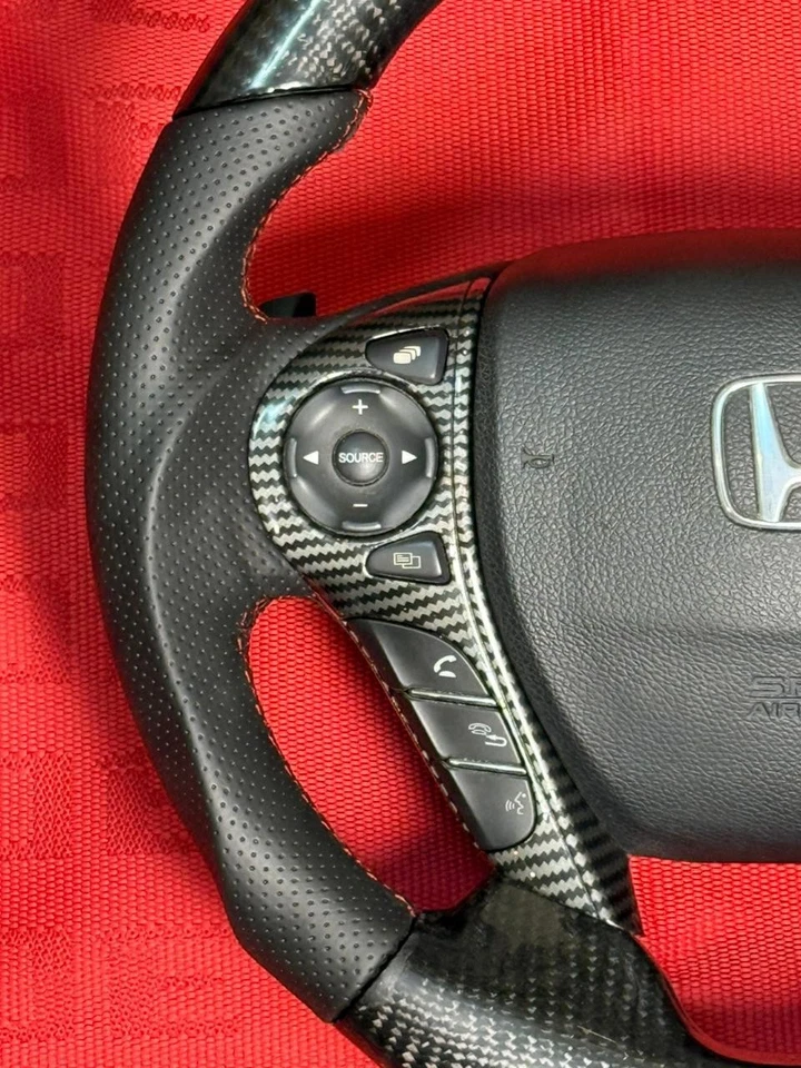 Volante Honda Accord 9ª GENERACIÓN 2013-17 PERSONALIZADO SUPERPOSICIÓN REAL FIBRA CARBONO Foto 2 de 4