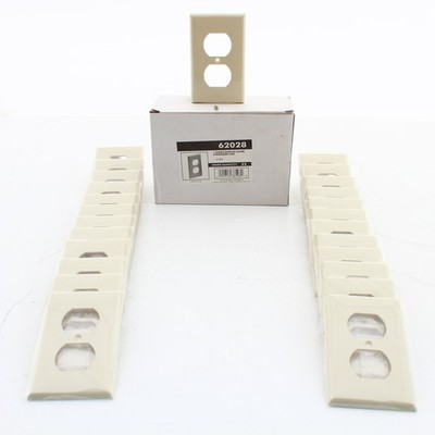Eastman 62028 Ivory 1-Gang Duplex Outlet Thermoplastic Nylon Wallplate 25-Pack
