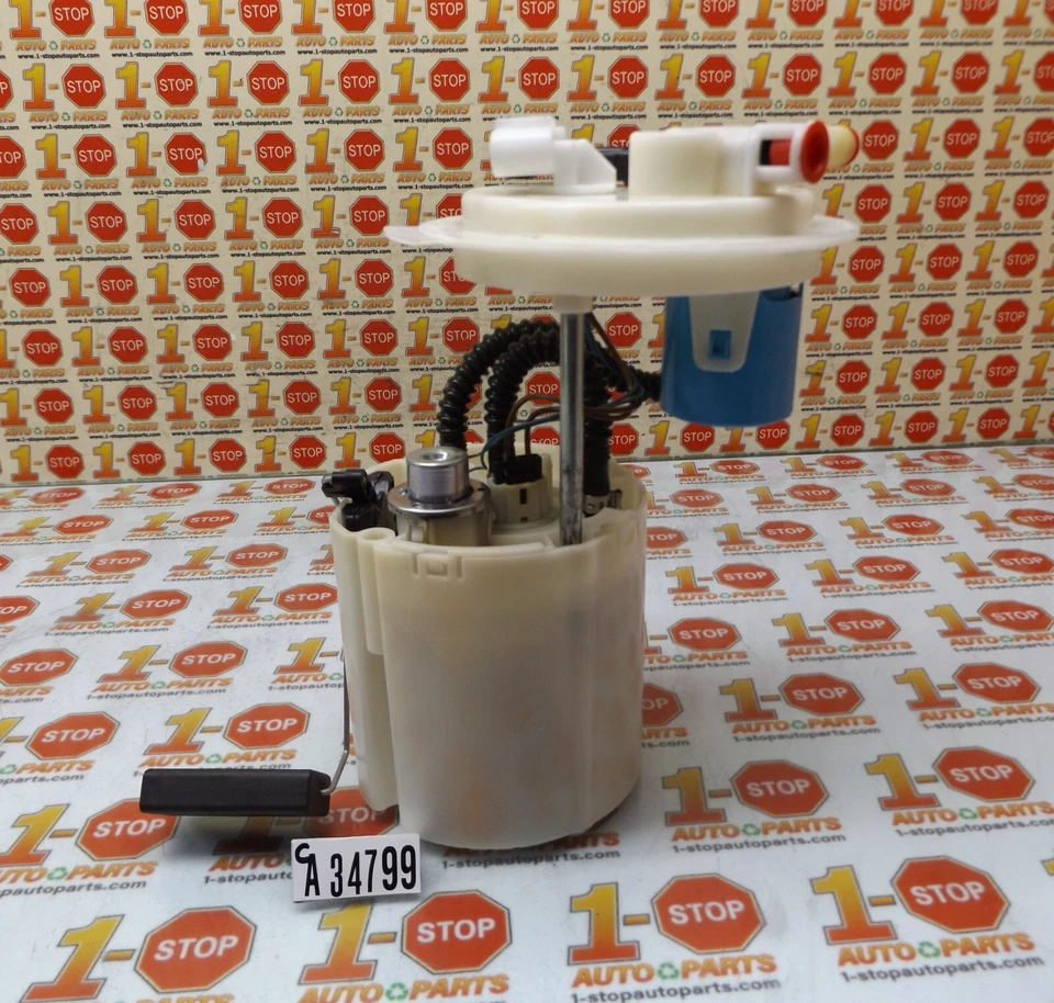 Chevrolet HHR 2006-2008 montaje de bomba de combustible 19208967 OEM Foto 3 de 4