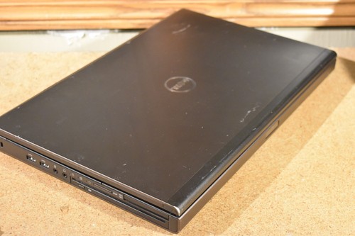 Dell Precision M6800 Quad Core i7-4800QM 16 GB 512 GB SSD Windows 7 Pro 64 bit - Foto 18 di 19