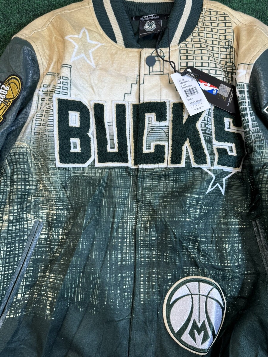 Men's Milwaukee Bucks Pro Standard Green Remix Varsity Full