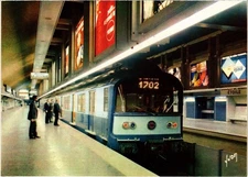 CPM PARIS 8e - Réseau Express Régional Station (83982)