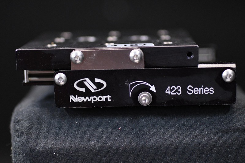 Newport 423 Linear Stage (3" x 3")