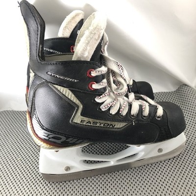 Easton Synergy EQ 40 Junior Ice Hockey Skates - Black - Size 4.5 D
