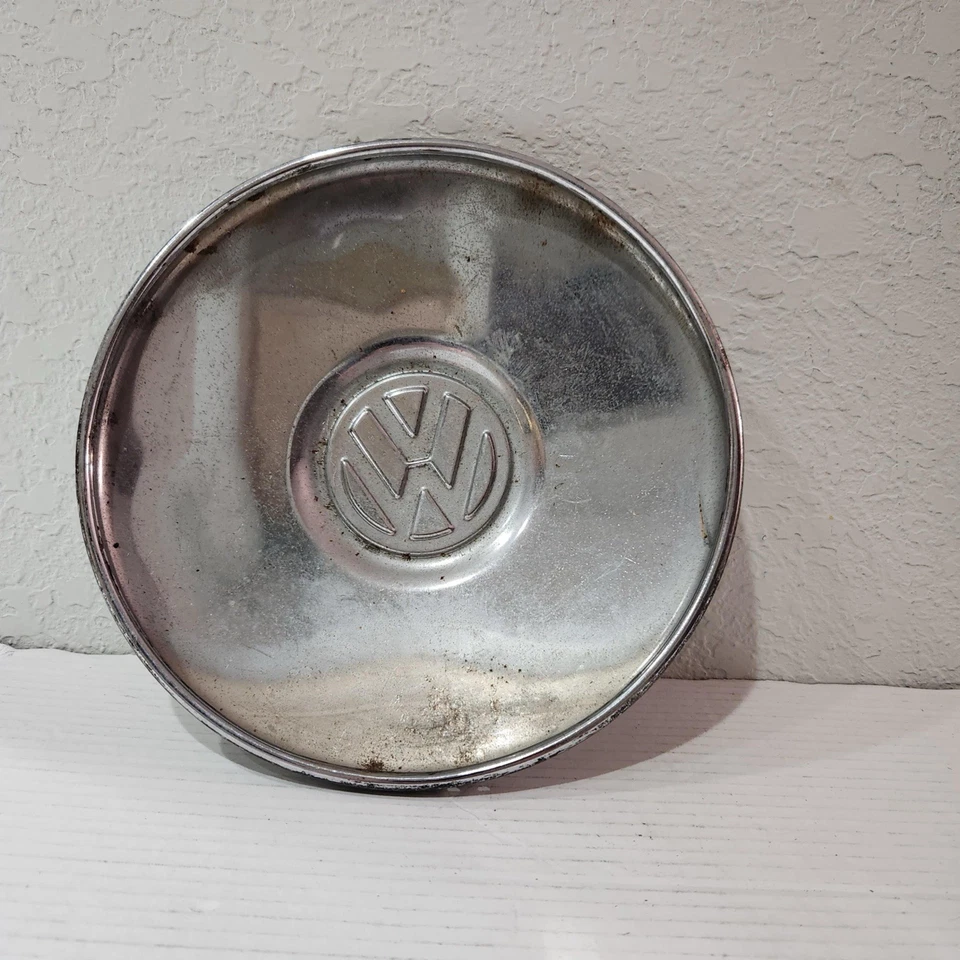 复古大众甲壳虫 Karmann Ghia 10 英寸轮毂盖二手 — 第 2/2 张图片