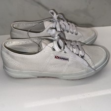Superga Women's Classic Size 8 US