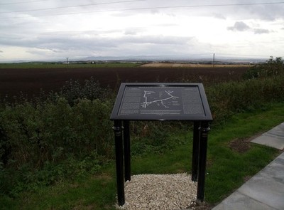 Photo A2 Farmland, near Kingseat Dunfermline Although now farm land, thi c2014