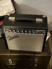 Fender Champion 20 20W Solid State 1-Channel Combo Amp for Electric Guitar