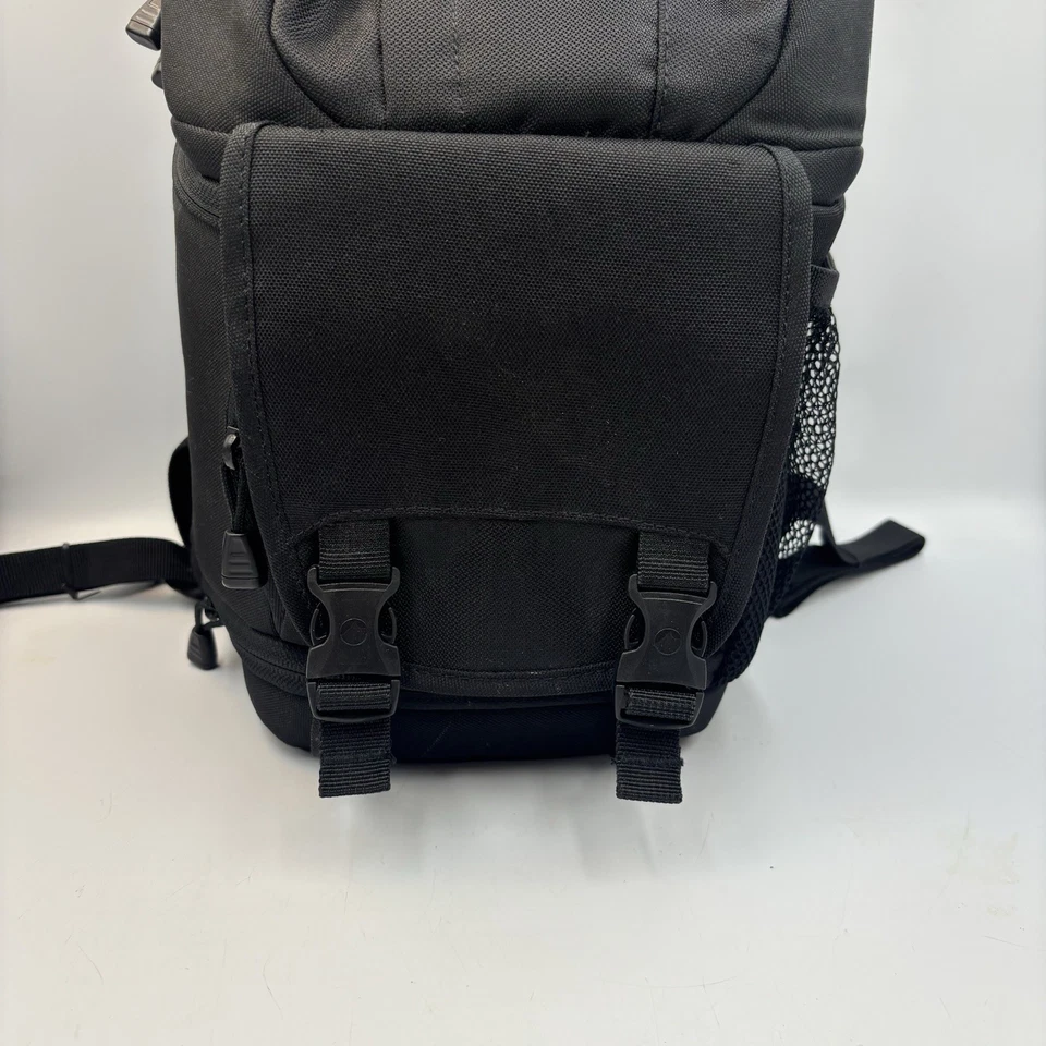 Lowepro Fastpack 100 Camera Backpack Black- NWOT - Image 3 of 4