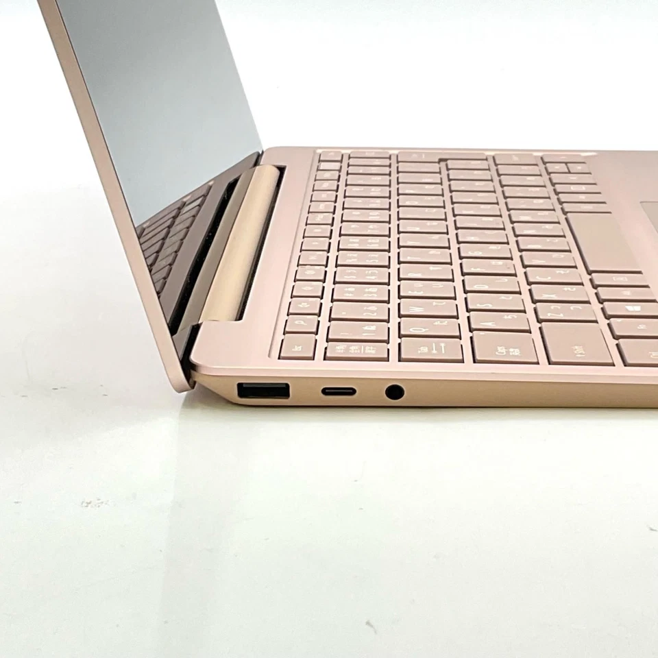 Microsoft Surface Laptop Go Core i5-1035G1 12.4" RAM 8GB SSD 128GB Win 11 Pro Foto 3 de 4