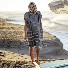 Wearable Beach Towel Sandproof Cotton Surf Poncho Hooded Wetsuit Changing Towel
