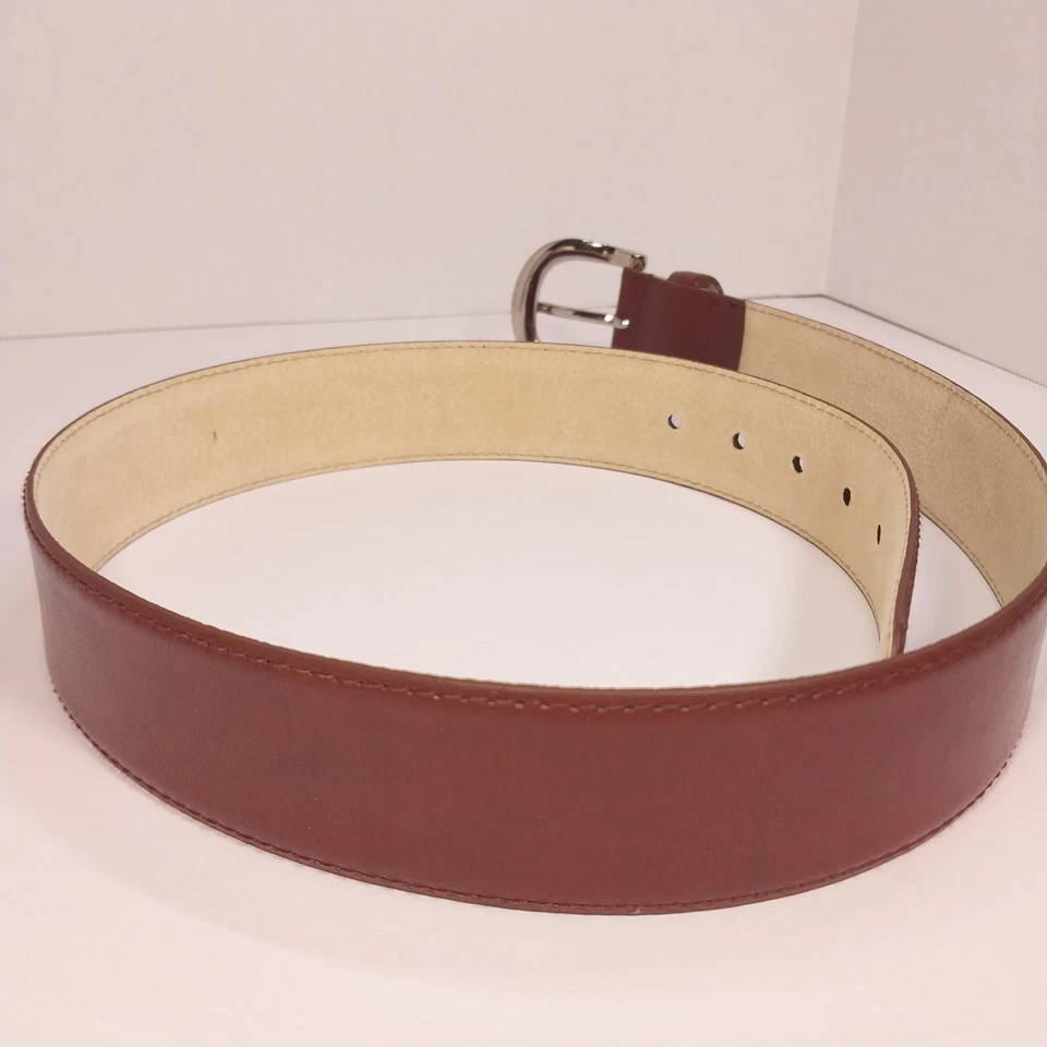 Michael Kors Talla 34 Ancho Medio 1-1/2” Para Hombre Cinturón Cuero Marrón Hebilla Plateada Foto 4 de 4