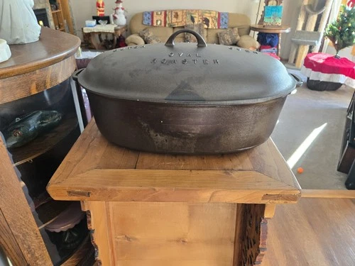 Vintage GRISWOLD Cast Iron #9 Oval Roaster Dutch Oven #650 a with lid