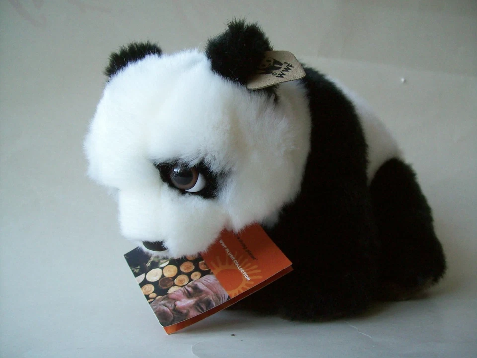 WWF Panda 15 cm NEU Plüschtier 15.183.004 Pandabär Bär Stofftier