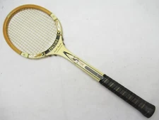 VINTAGE SPALDING "PANCHO GONZALES" WOODEN TENNIS RACQUET. ANTIQUE / DISPLAY