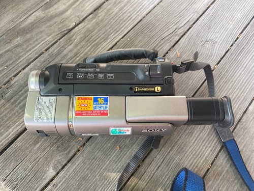 Vintage Sony Handycam Vision CCD-TRV57 Camera Very Nice Condition Tested Working - Picture 5 of 11