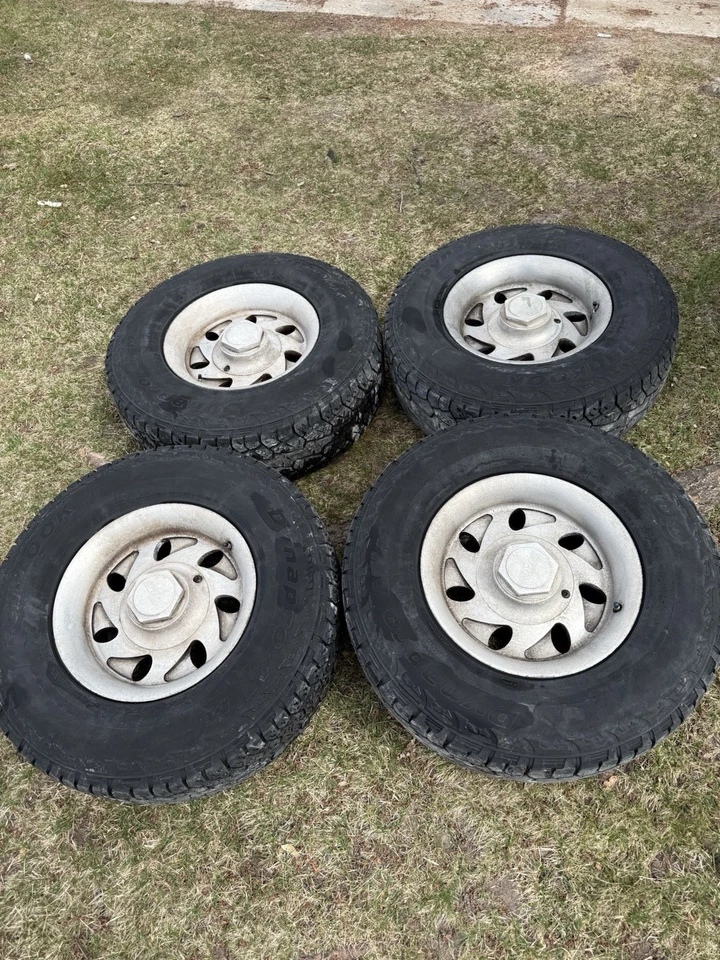 Vintage Boyd Coddington Wheels 16x8 8 Lug 8x6.5/8x165.1 - Image 3 of 4