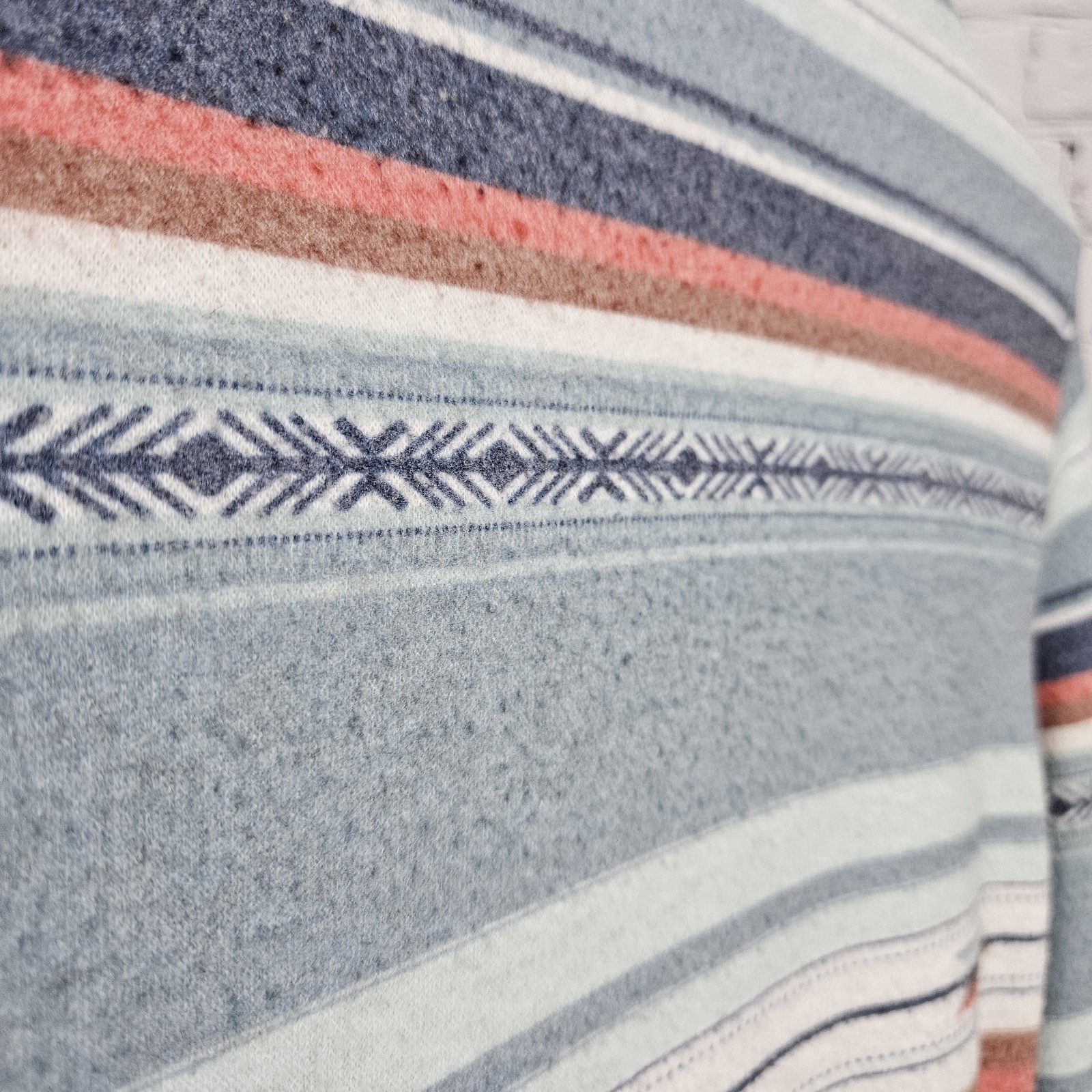 Faherty Multicolor Striped Aztec Button Up Long S… - image 5