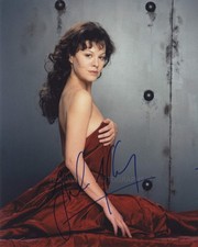 HELEN McCRORY - Actress - GENUINE SIGNED AUTOGRAPH