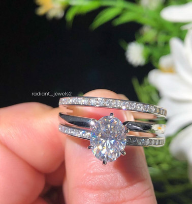 2Ct Oval Cut Moissanite Trio Bridal Ring Set 925 Silver Anniversary Ring Gift