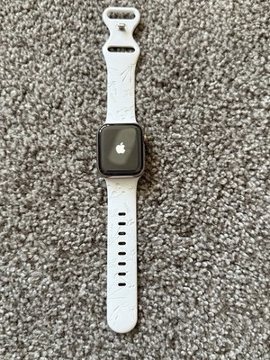 Apple Watch Series 5 40mm Gold Stainless Steel GPS 32GB White Silicone Band