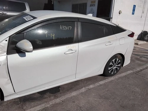 Driver Left Side View Mirror With Blind Spot Alert Fits 21-22 PRIUS 129330