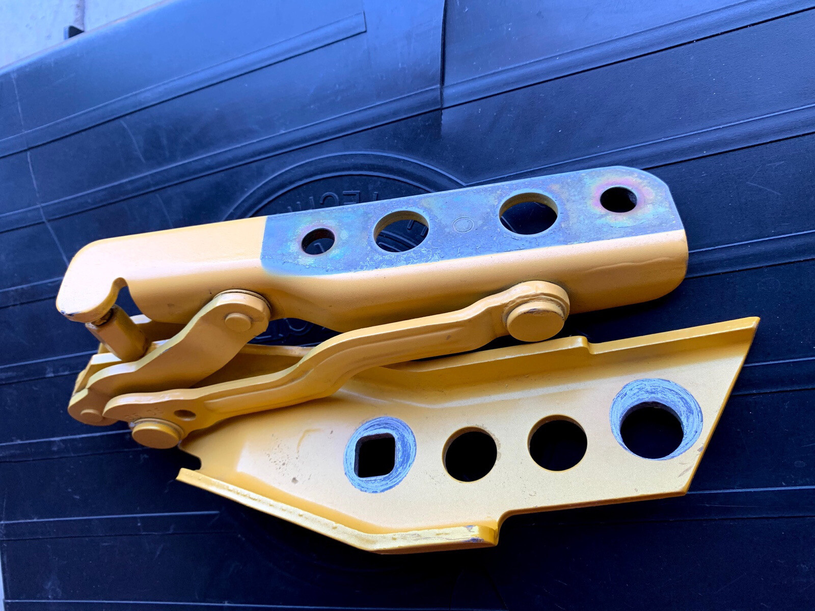 LAMBORGHINI GALLARDO COUPE SPYDER DRIVER LEFT SIDE HOOD HINGE OEM 4B3823302B
